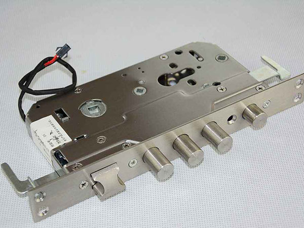 勃利24小时上门开锁公司